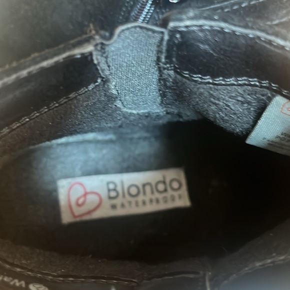 Blondo Idra Black Suede Ankle‎ Buckle waterproof Boot Size 8.5 M - Picture 8 of 13